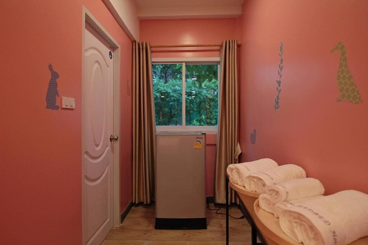 R 17 Living Hotel Bangkok Luaran gambar