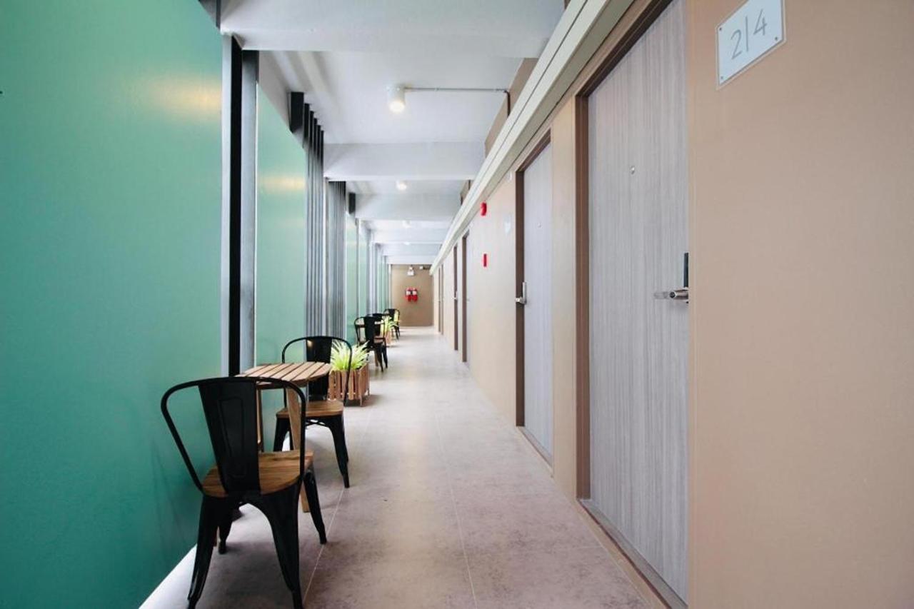 R 17 Living Hotel Bangkok Luaran gambar