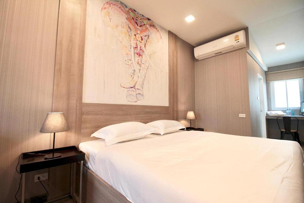 R 17 Living Hotel Bangkok Luaran gambar